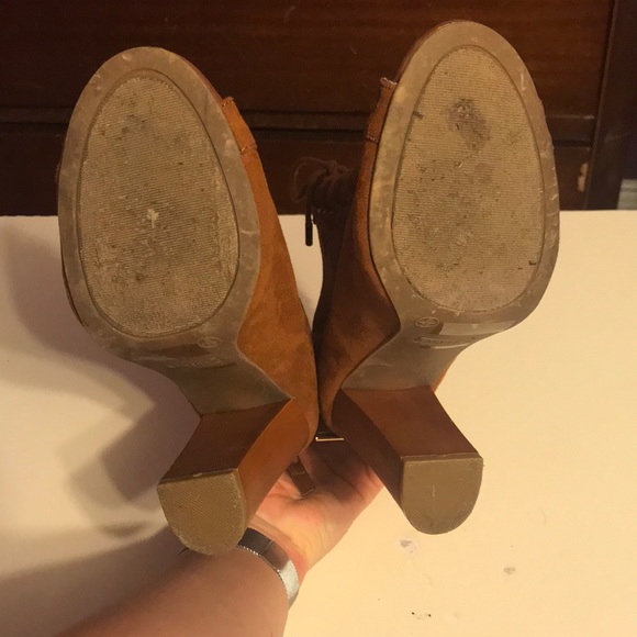 Open toed bootie - Picture 5 of 5